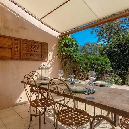 Maison Longagne- Jardin, Piscine, 2 Feriehus *