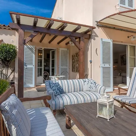 Maison Longagne- Jardin, Piscine, 2 Gassin